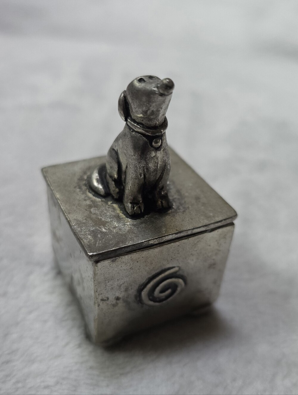 Pewter Ring Holder